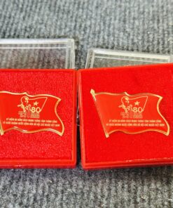 HUY HIỆU SẢN XUẤT THEO YÊU CẦU CAO CẤP 12 18 IMG 2864