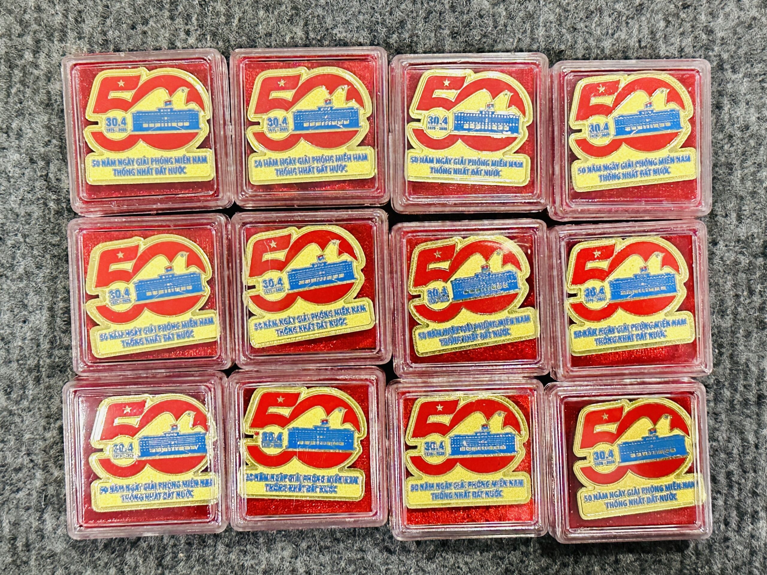 HUY HIỆU SẢN XUẤT THEO YÊU CẦU CAO CẤP 09 11 IMG 8894 scaled