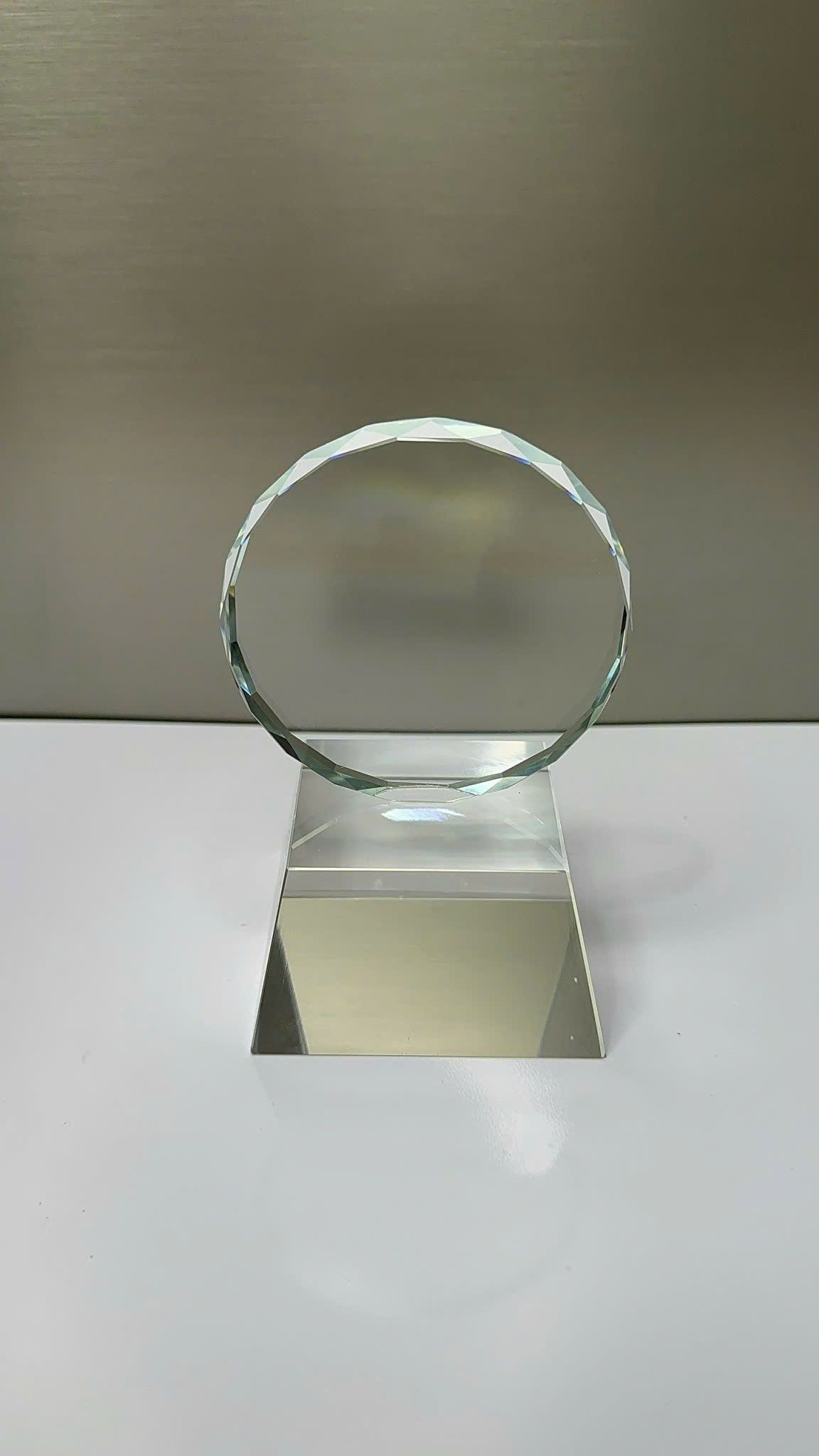 CÚP THỂ THAO 11 6 z6830227704394 95cae92b248a3a752833a8f1cc14c5ce