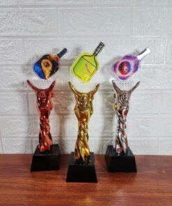 CÚP THỂ THAO 10 7 z6830227741760 52bb34e160234c7dbd5cddd8559035d0