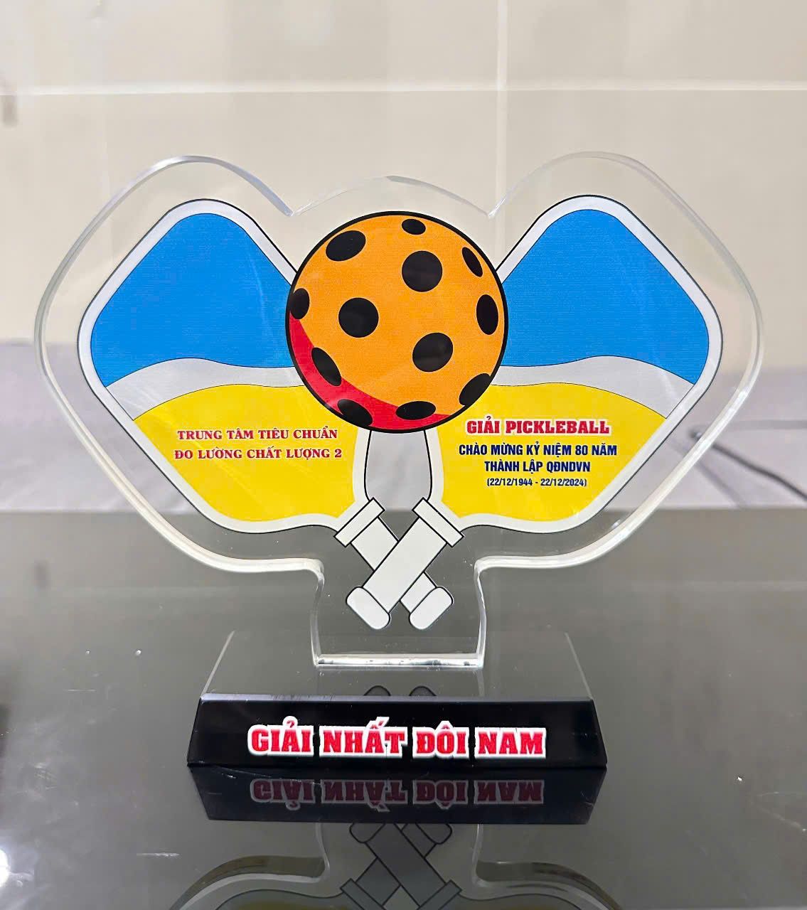 CÚP THỂ THAO 04 1 z6830256162529 a70a7db21c0200ae6954969c5ae75f48