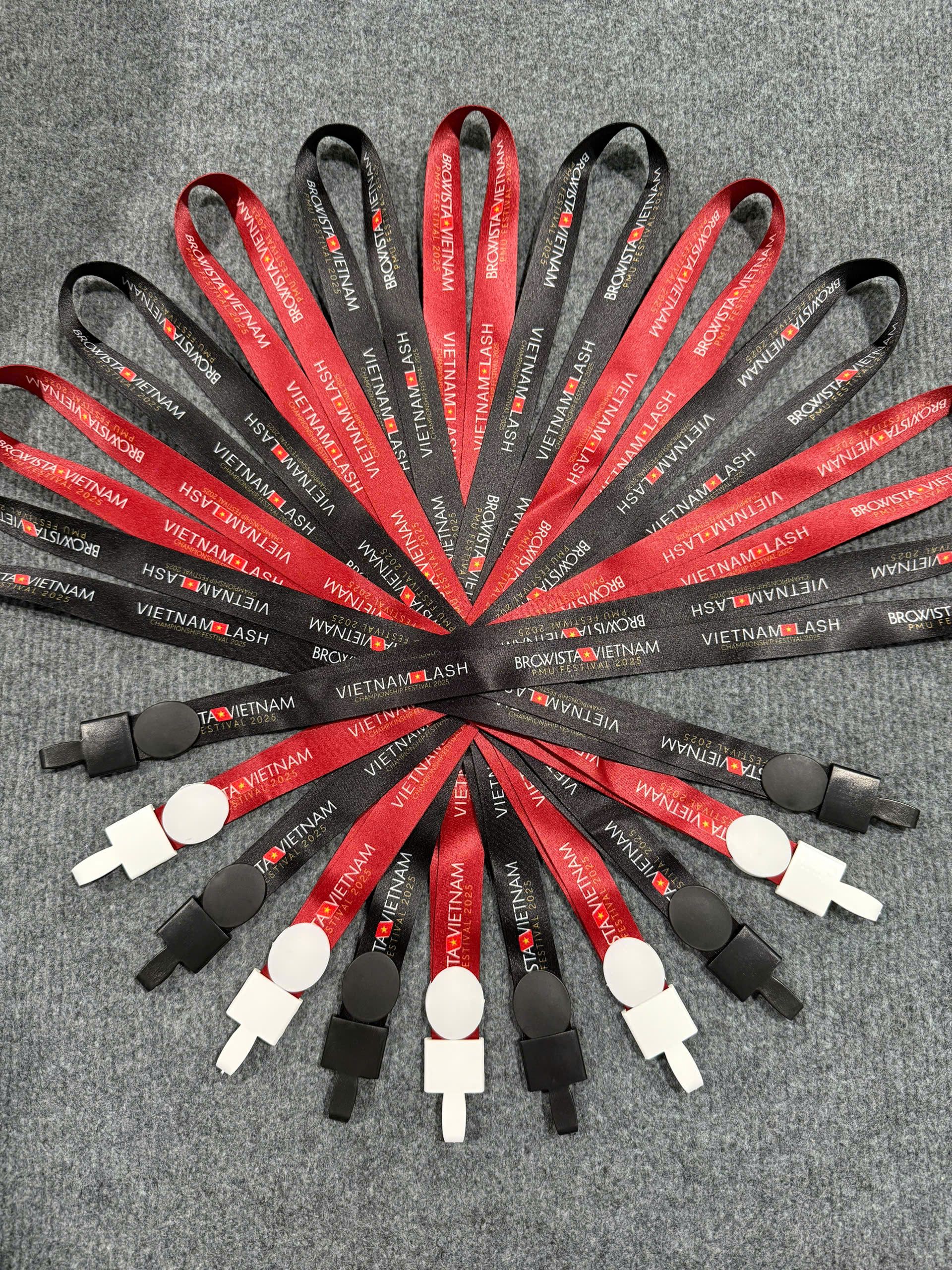 DÂY ĐEO THẺ - THIẾT KẾ THEO YÊU CẦU 04 3 z6847782073248 7a71c62d7a8b1d592cc618ffc4531856