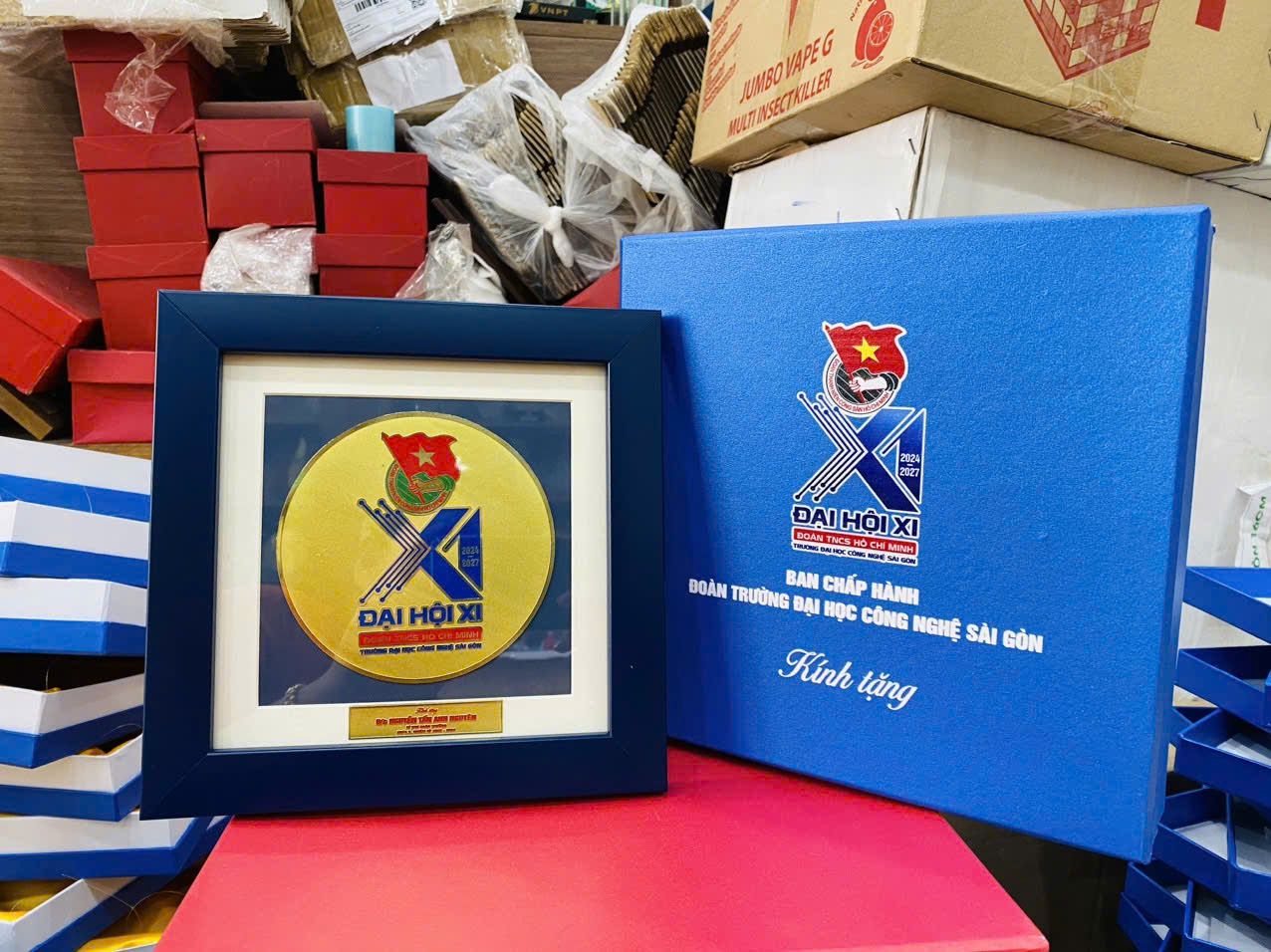 KỶ NIỆM CHƯƠNG ĂN MÒN CAO CẤP 01 3 z6871369563071 49aae32efa98bf8936b83cd0c00fafad