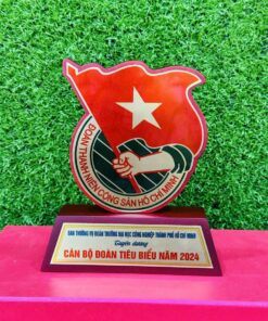 KỶ NIỆM CHƯƠNG GỖ ĐỒNG IN 02