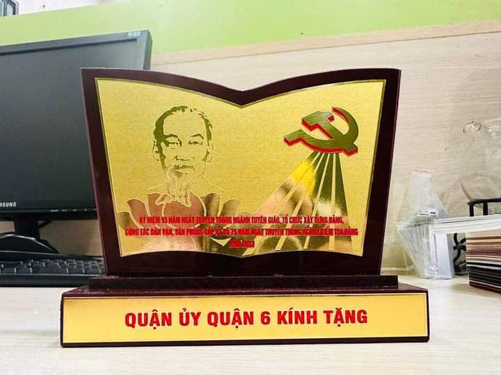 KỶ NIỆM CHƯƠNG ĂN MÒN CAO CẤP 02 4 z6871370123581 74a592ded25b75749ad343880569c730