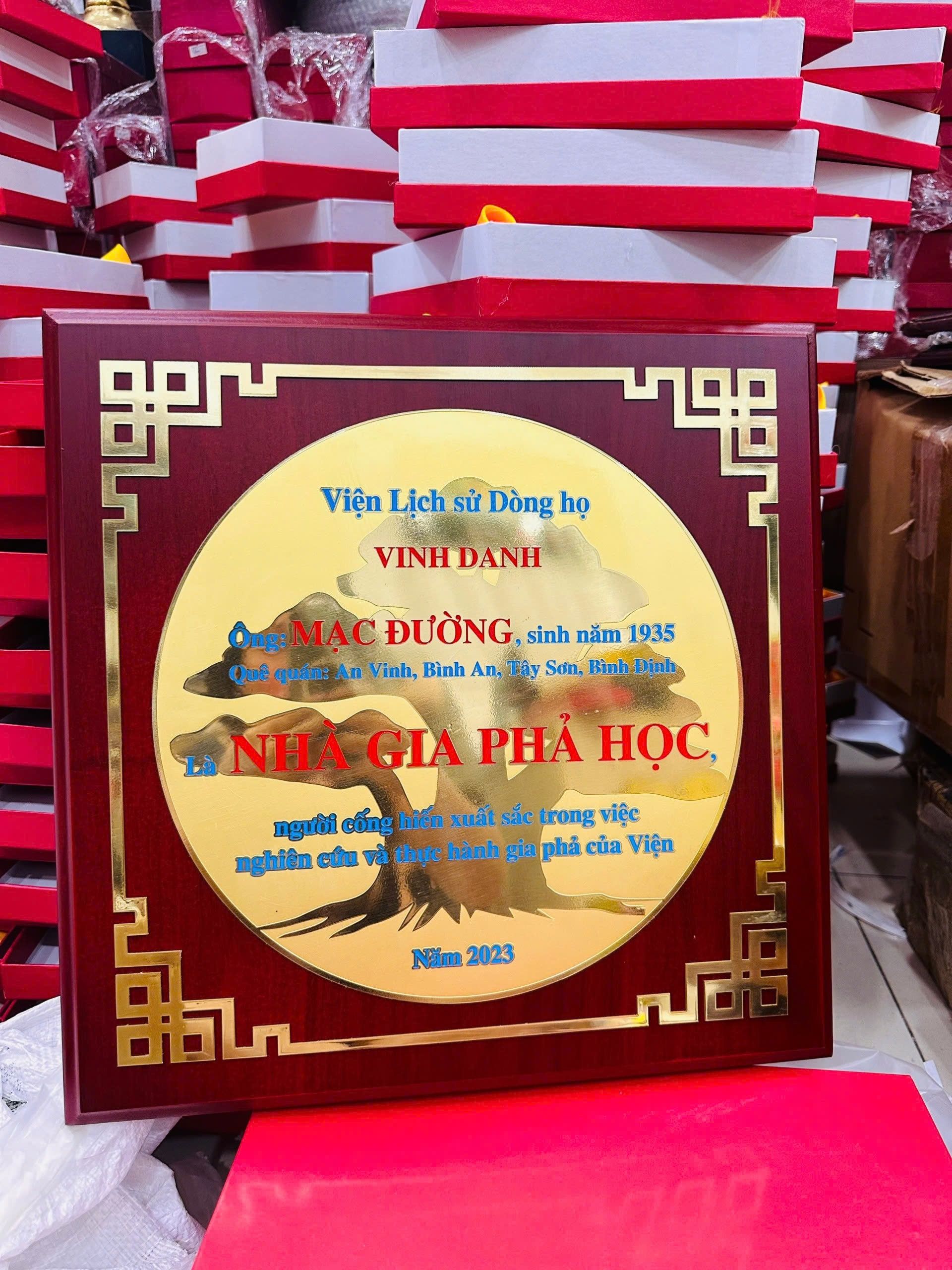 KỶ NIỆM CHƯƠNG ĂN MÒN CAO CẤP 05 6 z6871384685655 b1e953e5803a6347882266e934899597