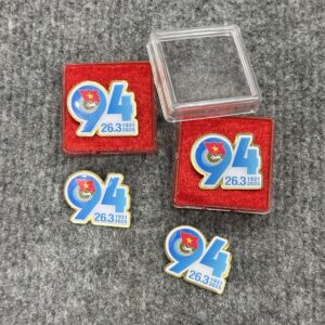 HUY HIỆU SẢN XUẤT THEO YÊU CẦU 06 12 z6871546478483 a2556eb3fb9331e64a2871ed20cfb95b