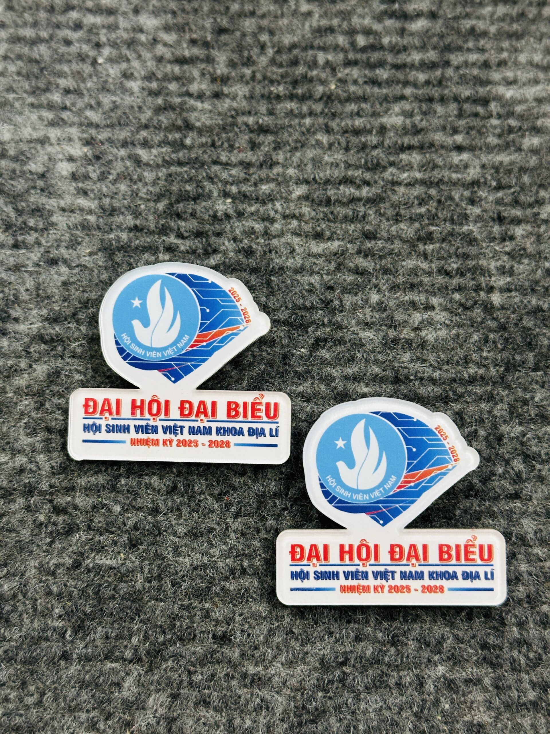 HUY HIỆU SẢN XUẤT THEO YÊU CẦU 02 6 z6871560496904 99ecde64e189ddee60c9f83ad3fb7aaf scaled