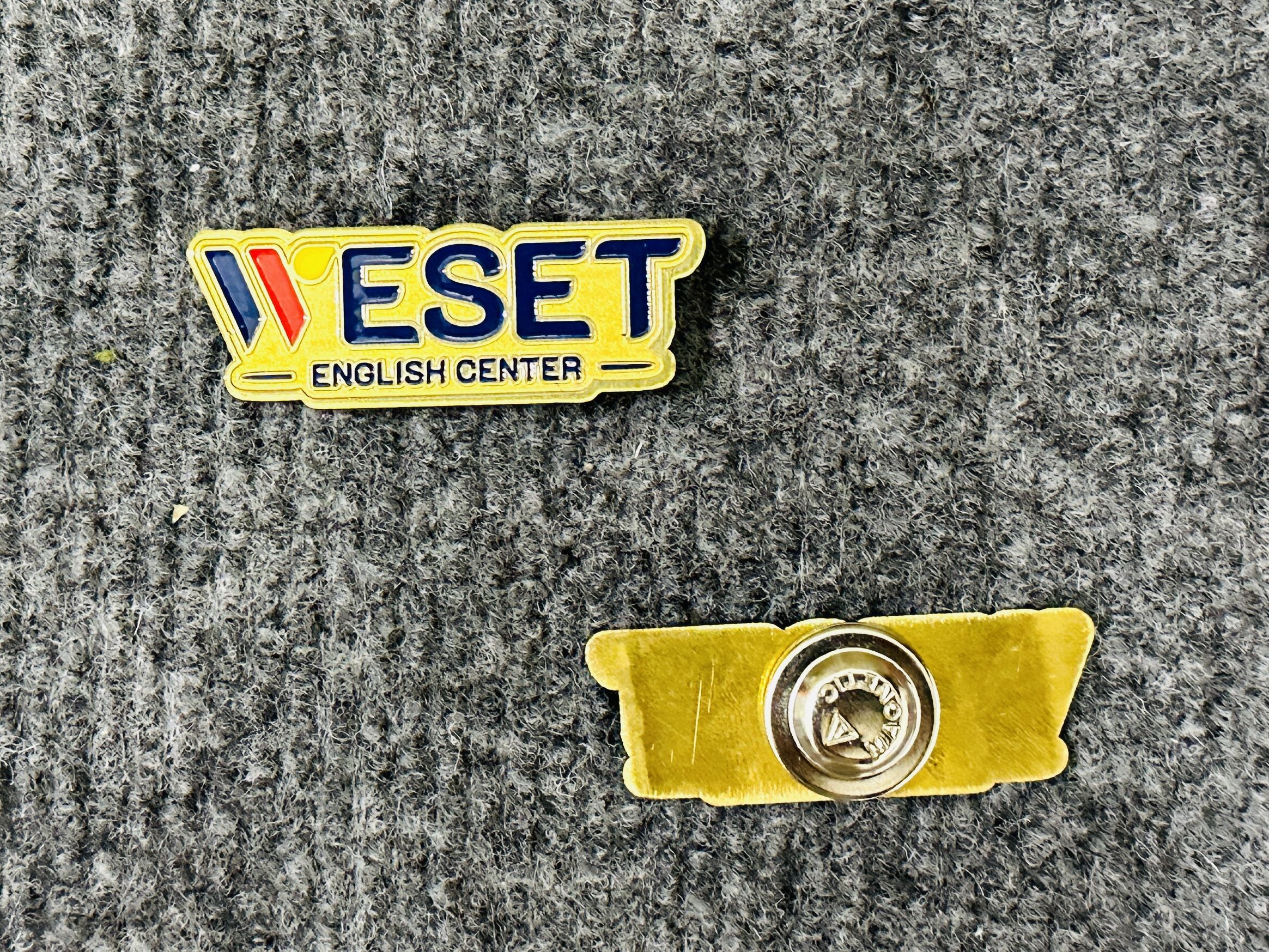 HUY HIỆU SẢN XUẤT THEO YÊU CẦU CAO CẤP 02 3 z6871561379701 8fe4f179ee1d8f58604bae41ddf63a6a