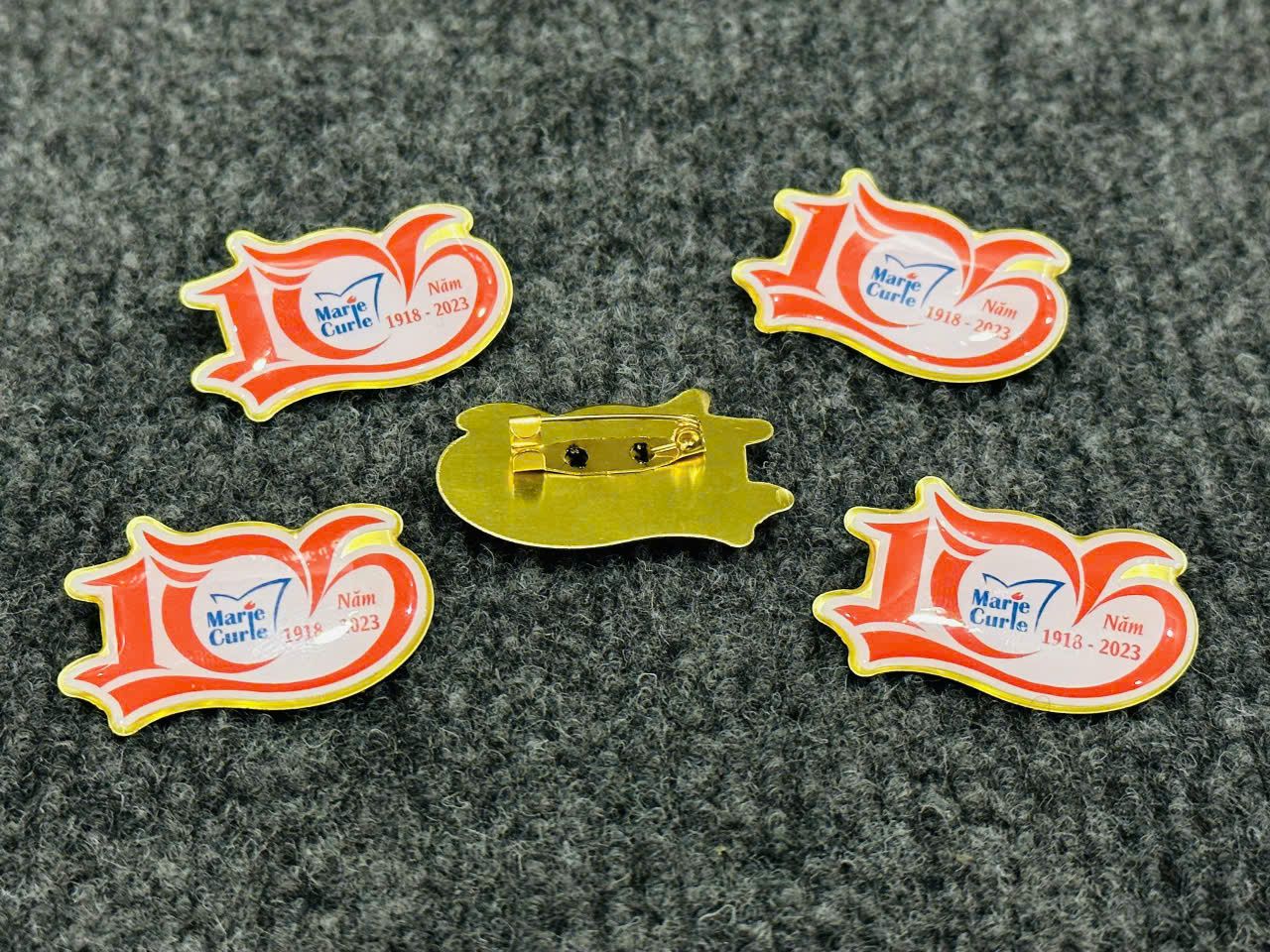 HUY HIỆU SẢN XUẤT THEO YÊU CẦU CAO CẤP 05 9 z6871571255606 db4037020742a6783b4c2dbb2a062f1c