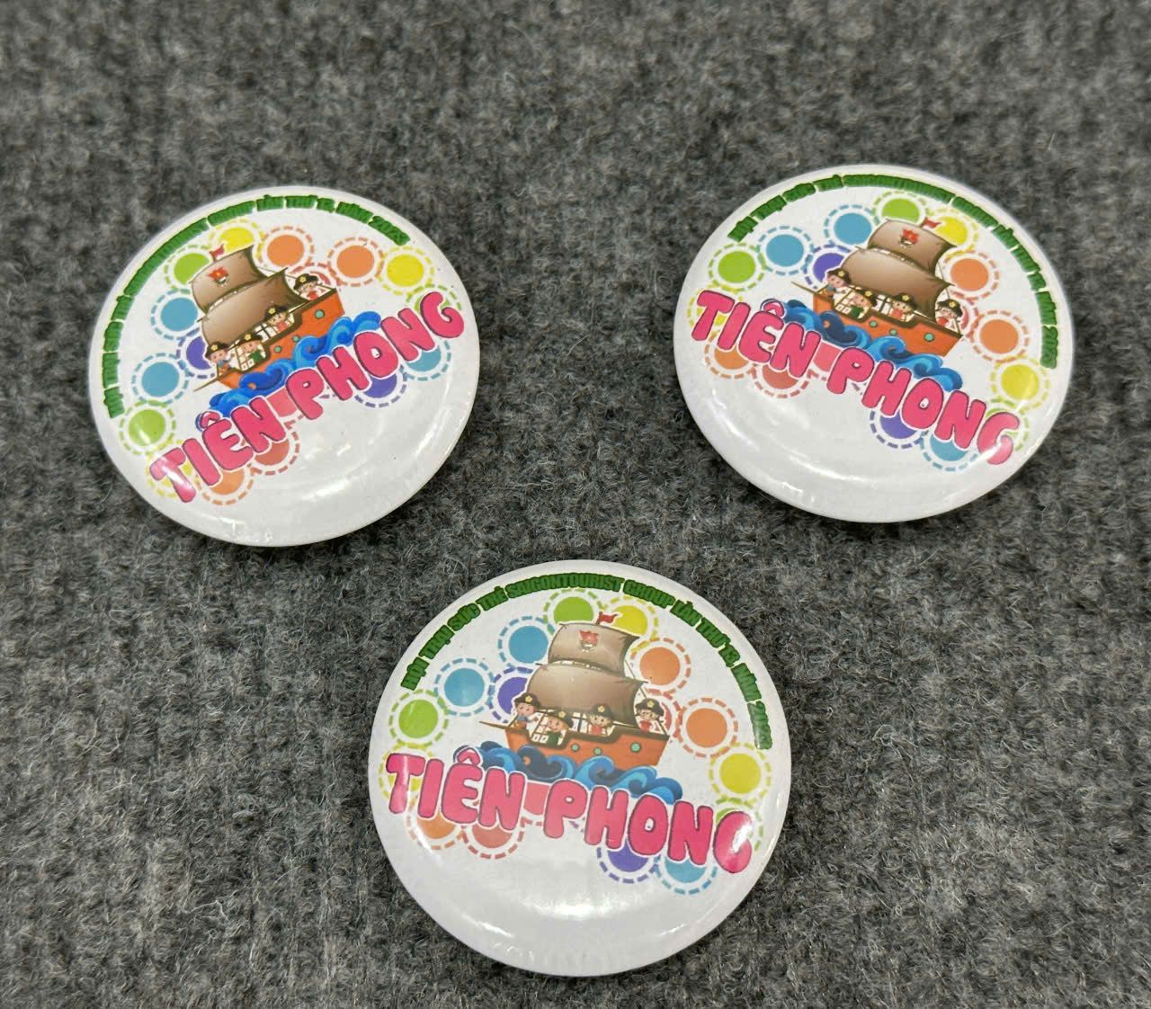 HUY HIỆU SẢN XUẤT THEO YÊU CẦU 01 7 z6871571529769 9383181b70f81709f7805da8a7e00aef