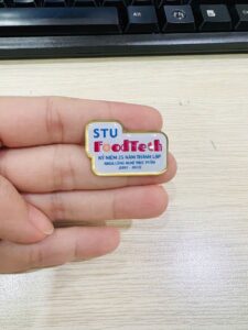 HUY HIỆU SẢN XUẤT THEO YÊU CẦU 03 12 z6871571559863 c51a0bdd2273069033ed2029920c97a0