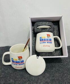 LY SỨ 03 10 z6871585711048 22dd7ea3241ee14ca4e04add1724dd97