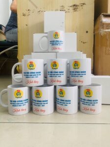 LY SỨ 07 10 z6871589652029 fc44e4541516bc7911c9fcf035b6d6e7