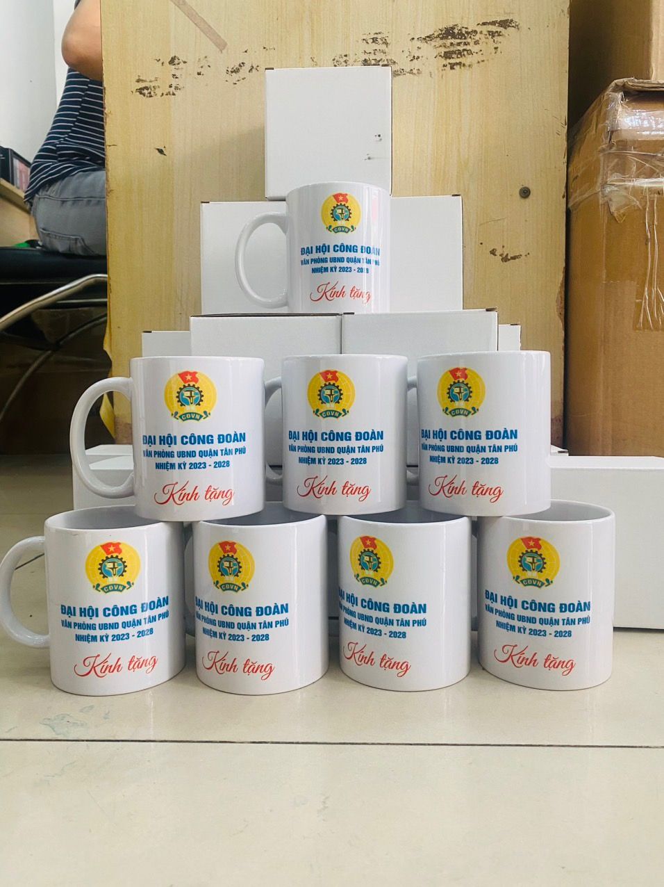 LY SỨ 07 1 z6871589652029 fc44e4541516bc7911c9fcf035b6d6e7