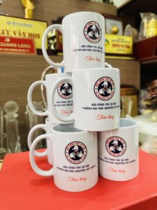 LY SỨ 06 10 z6871589887482 43d08fab04499974d80294dfc2c996bf