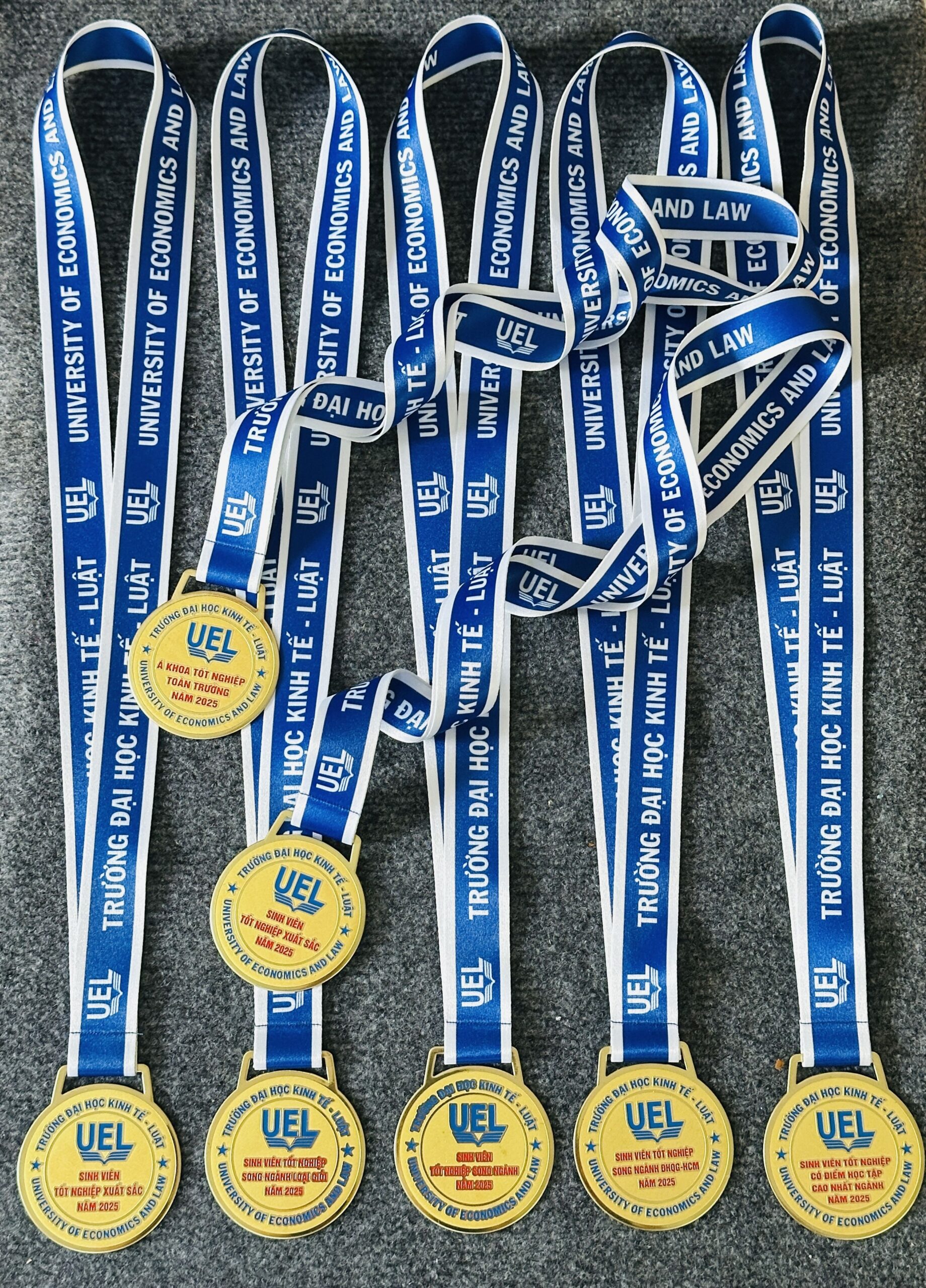 HUY CHƯƠNG ĂN MÒN 03 1 z6871606752940 e5d642405d701f7293aab616bb7dcb7d scaled