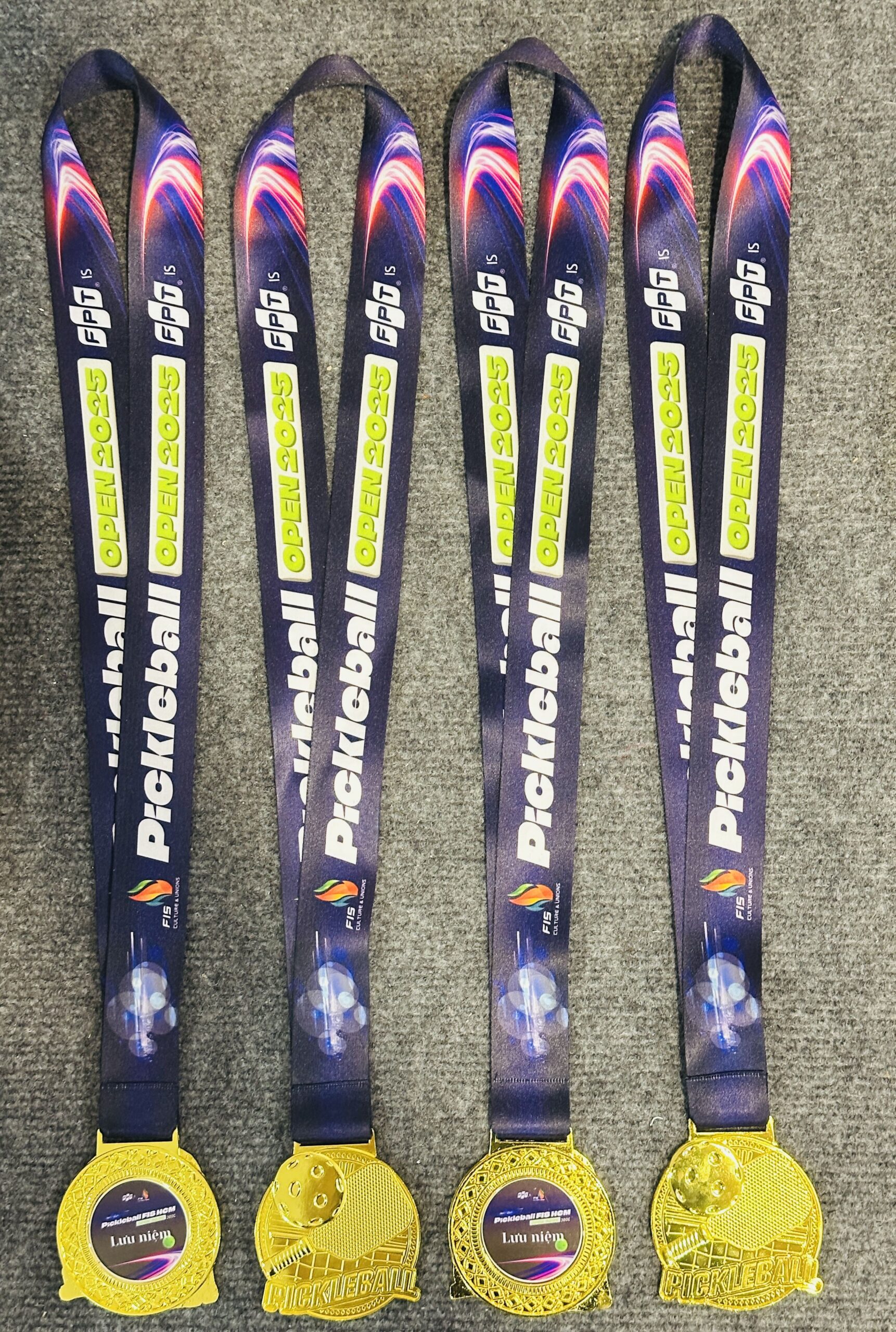 HUY CHƯƠNG THỂ THAO 06 2 z6871606847768 864dff71b67a7469230796d078f6c94c scaled