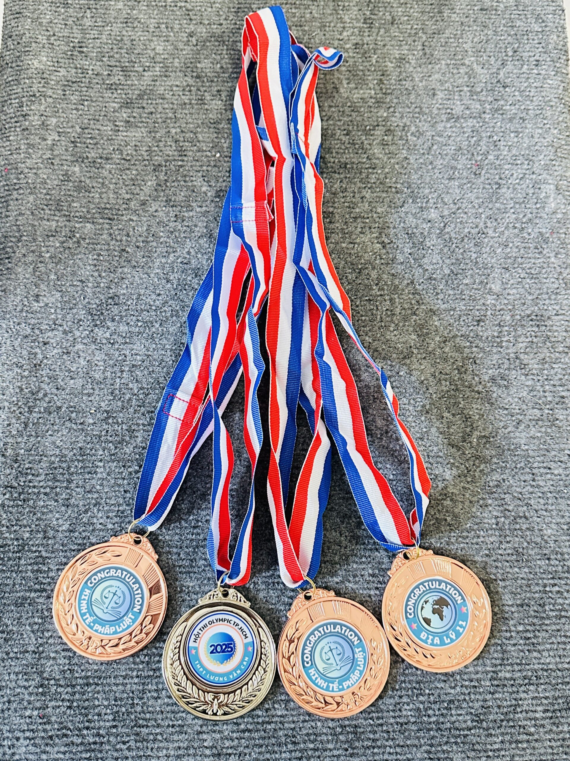 HUY CHƯƠNG THỂ THAO 09 5 z6871641698667 3f29aaddc4d9f96cb99d629595d3482b scaled