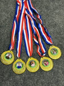 HUY CHƯƠNG THỂ THAO 09 12 z6871641824989 a306a1df794f616ac15a00f3a17a0d78