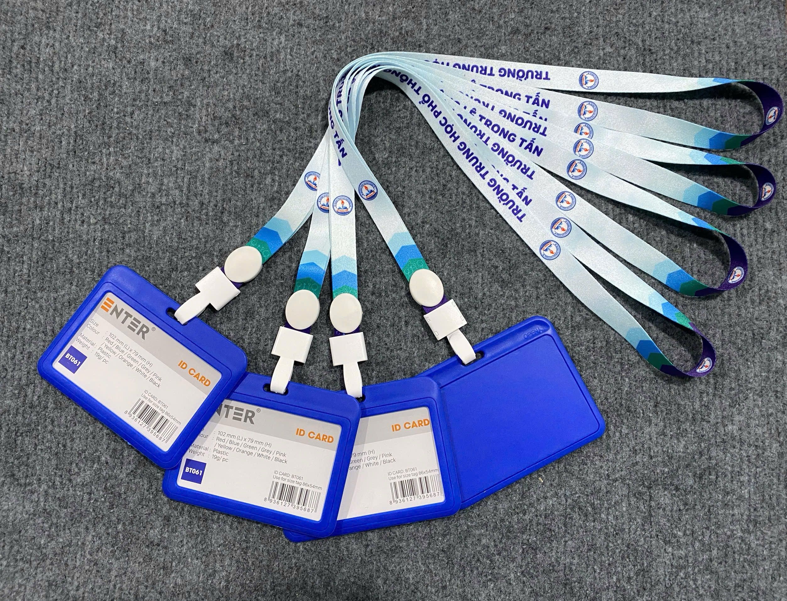 DÂY ĐEO THẺ - THIẾT KẾ THEO YÊU CẦU 09 3 z6871704570388 4920879faf696f4027300eb318537bd4