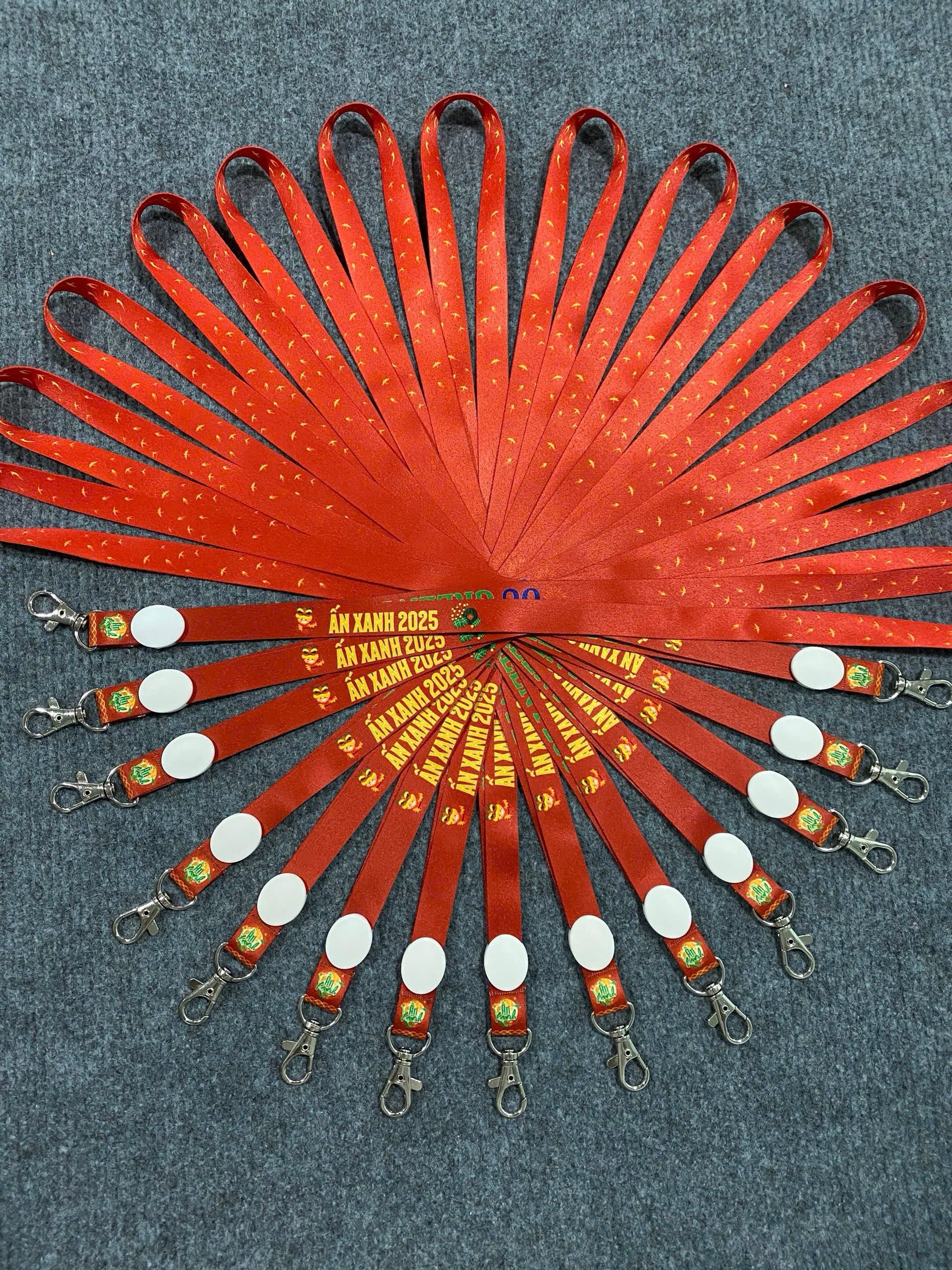 DÂY ĐEO THẺ - THIẾT KẾ THEO YÊU CẦU 09 4 z6871704585994 4481be303298a6b6e37f0822cb880b5a