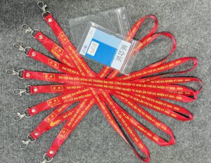 DÂY ĐEO THẺ - THIẾT KẾ THEO YÊU CẦU 01 12 z6871707736106 1f197e75fefe0e72df7981c5d8d61aff