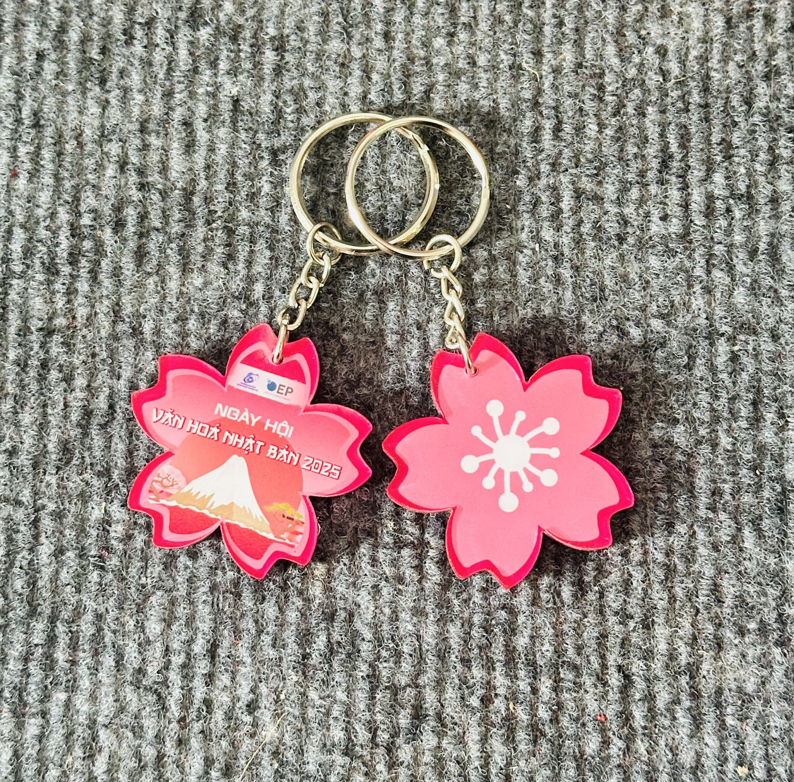 MÓC KHOÁ SẢN XUẤT THEO YÊU CẦU 17 6 z6871741718397 4d27656914bf9cf52580a4dd89cce7b4 scaled