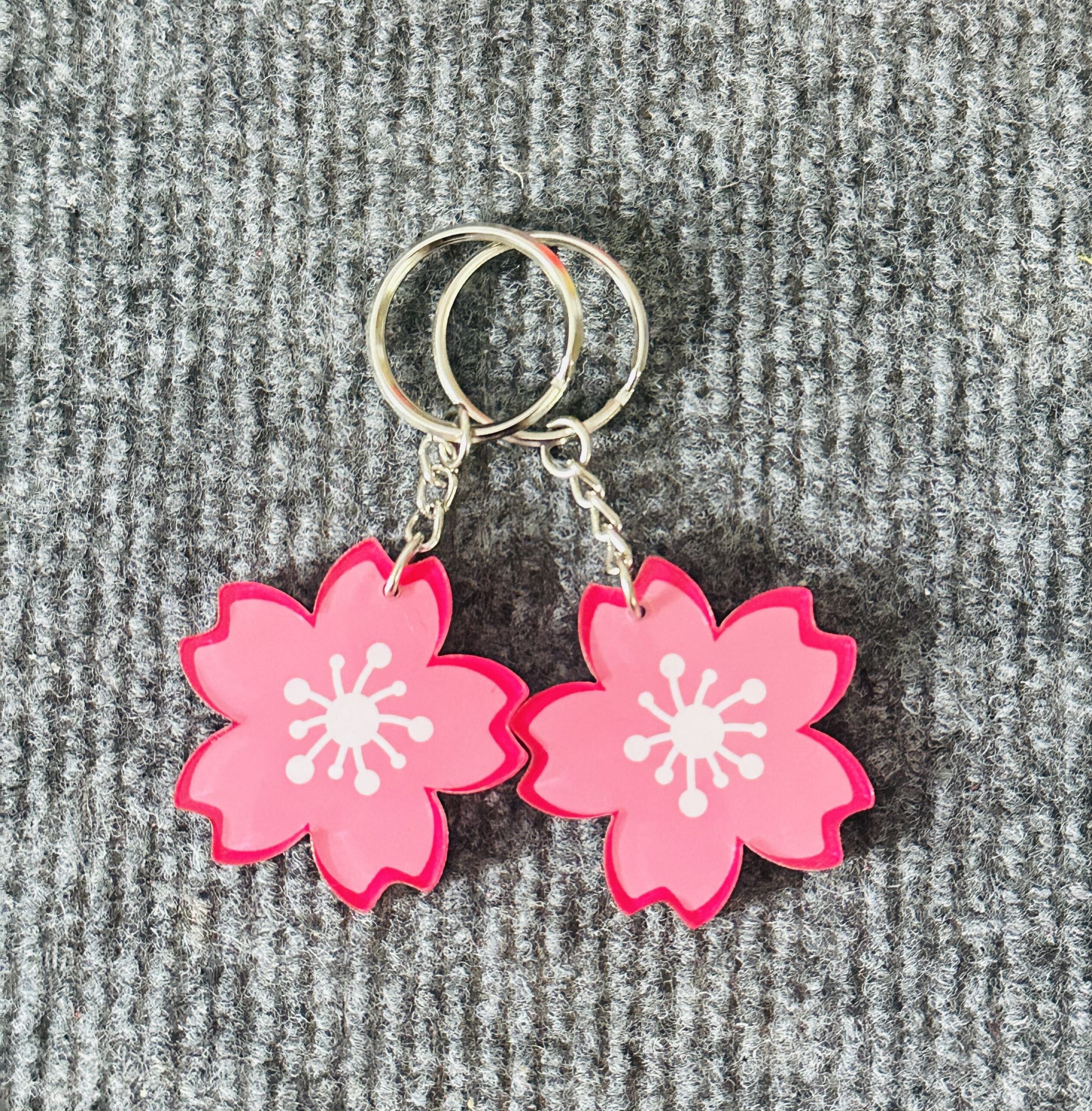 MÓC KHOÁ SẢN XUẤT THEO YÊU CẦU 17 3 z6871741722810 03e217977a00956dd820137e98783d4f scaled