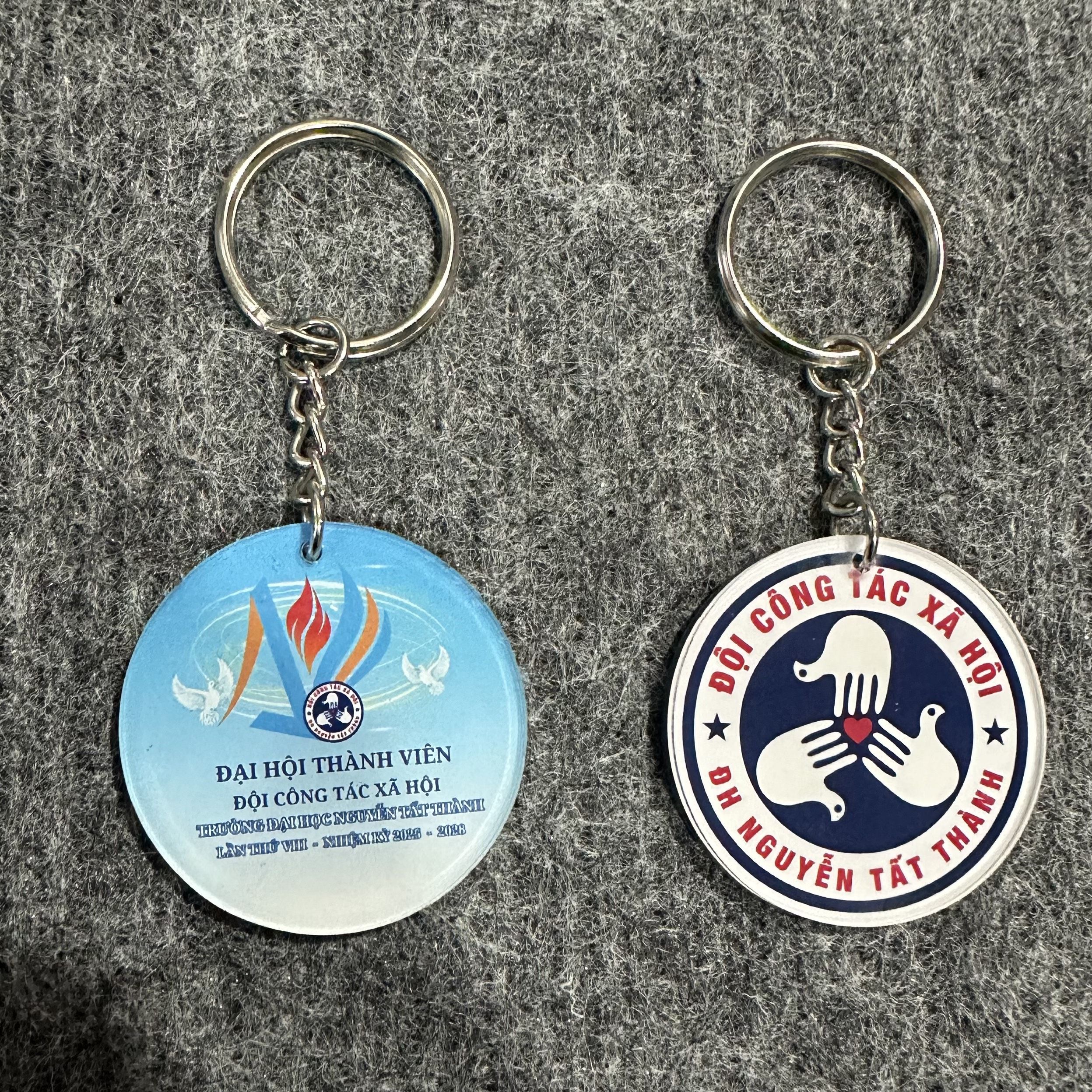 MÓC KHOÁ SẢN XUẤT THEO YÊU CẦU 16 5 z6871741758582 e36bad33da285fc2a70311e339ab5dee