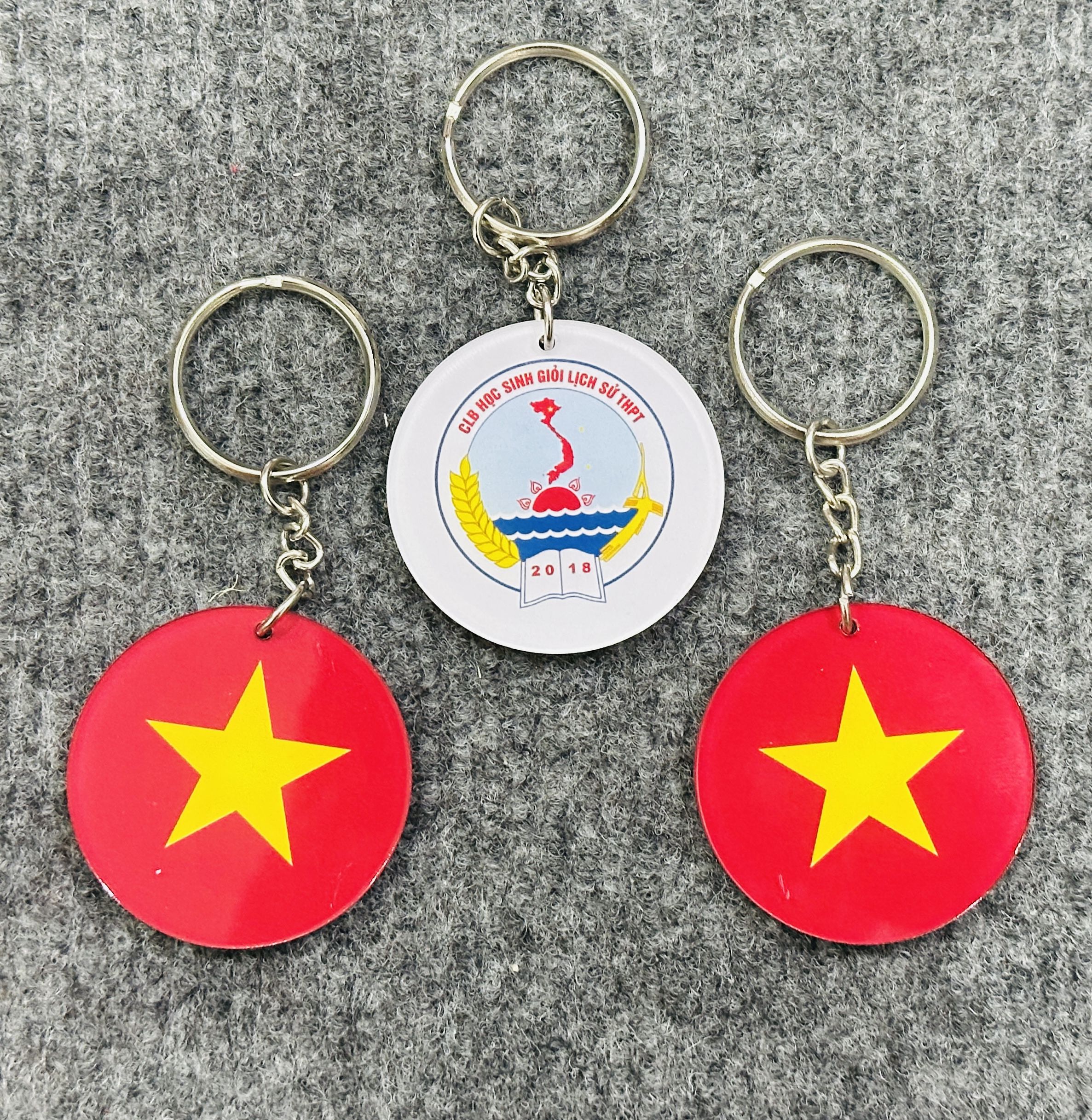 MÓC KHOÁ SẢN XUẤT THEO YÊU CẦU 13 1 z6871741839571 e7cacea94f814aea936a183f69f114f0