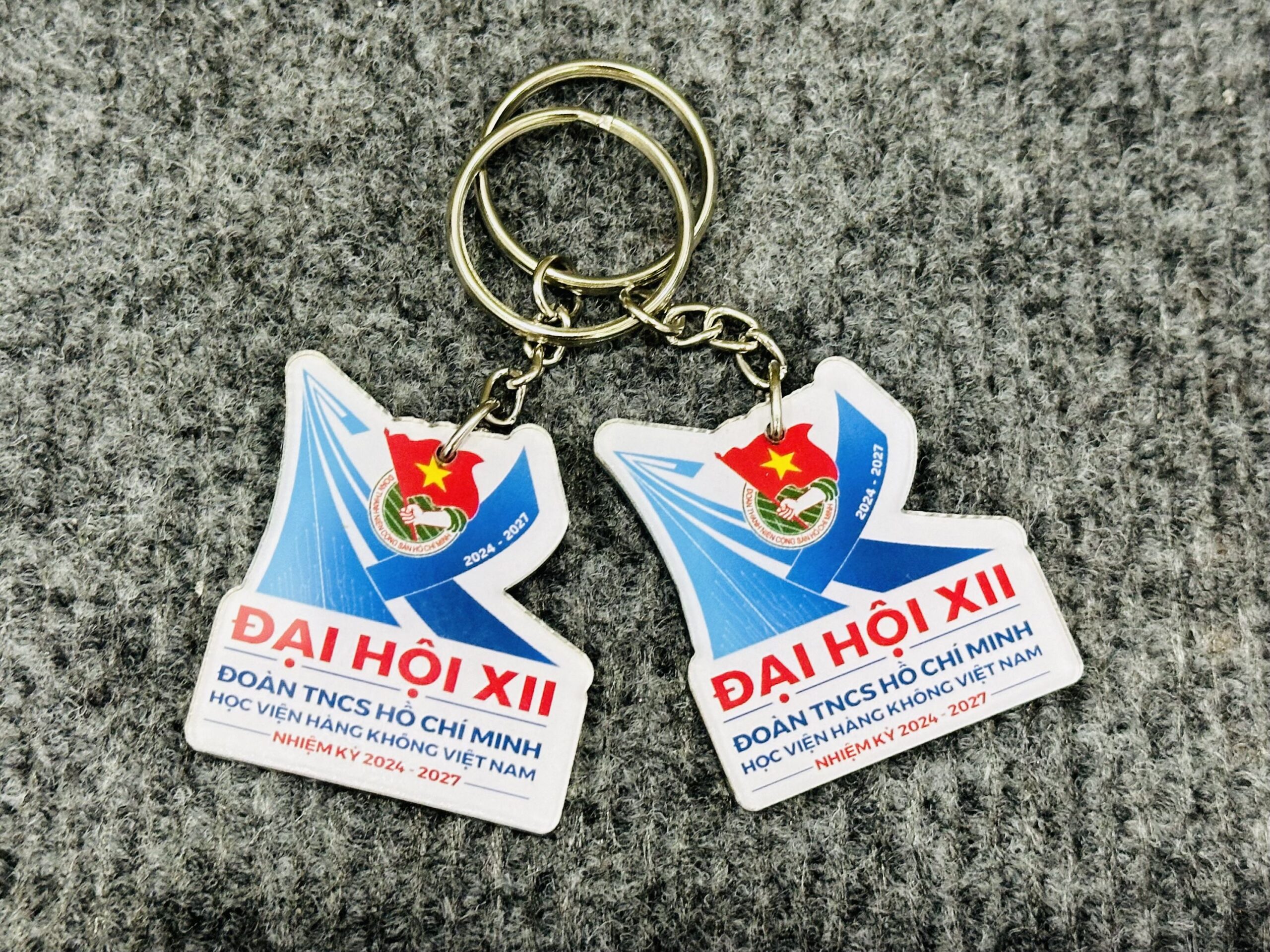 MÓC KHOÁ SẢN XUẤT THEO YÊU CẦU 06 4 z6871745512240 72b14689cd56b79b60d06cc1dba31202 scaled