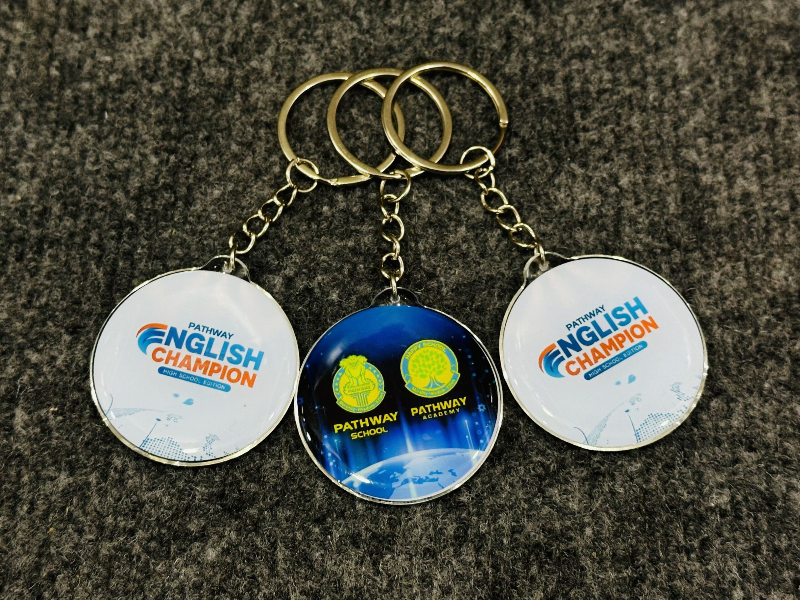 MÓC KHOÁ SẢN XUẤT THEO YÊU CẦU 03 5 z6871745583047 3061f0dba729eac07e9322d524d49b72 scaled