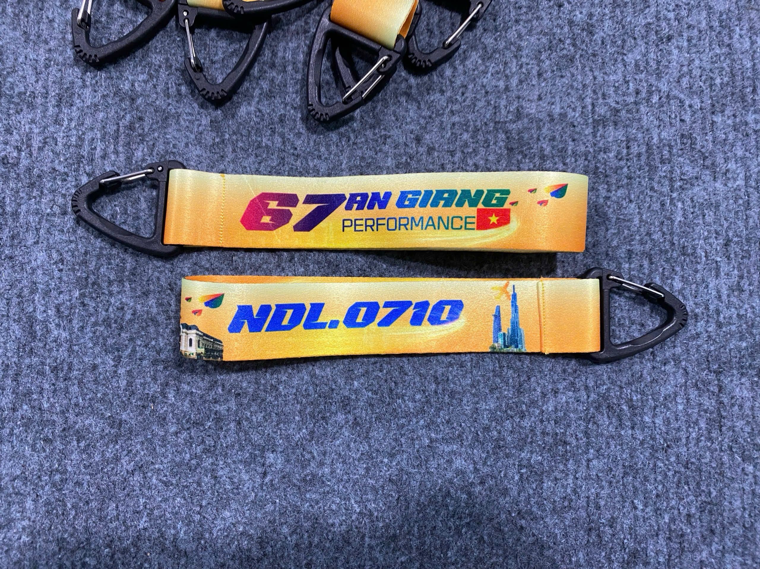 DÂY MÓC KHOÁ 03 3 z6871757027297 975d9bacee646e90c0b134bccb540949