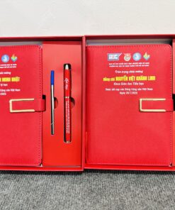 z6871770768694 fc2807269c201093783f439d8d2075c9