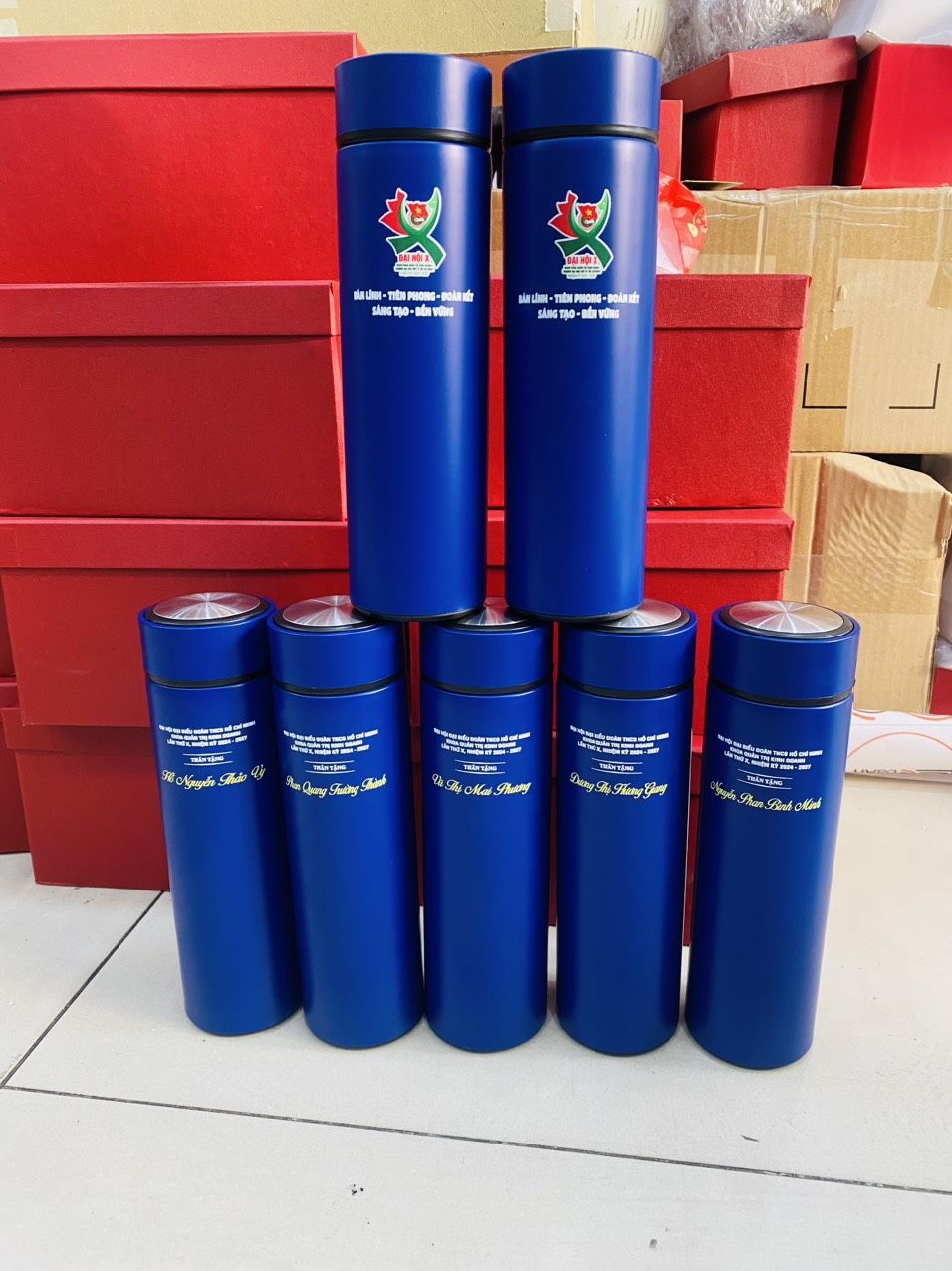 Bình giữ nhiệt chất lượng cao 04 3 z6871776223150 ae39b0b22acd38de7c5ec1ba1f4a046d