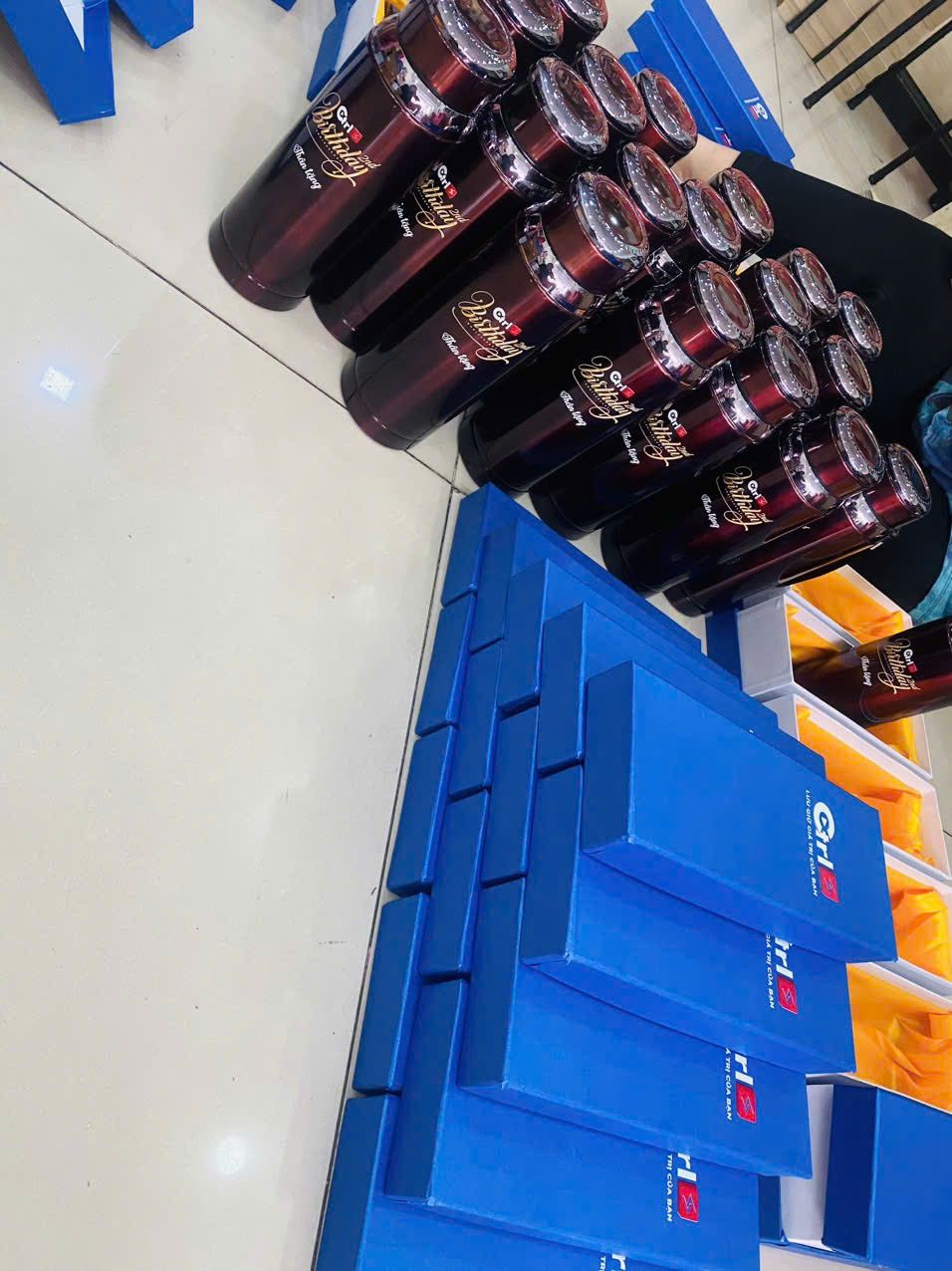 Bình giữ nhiệt chất lượng cao 09 3 z6871782724706 93f7f05710b1139a744bd0e967432f36