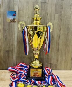 CÚP THỂ THAO 16 9 z6871793742212 e2036a4bf55fb20fef6ef02a263eee9c