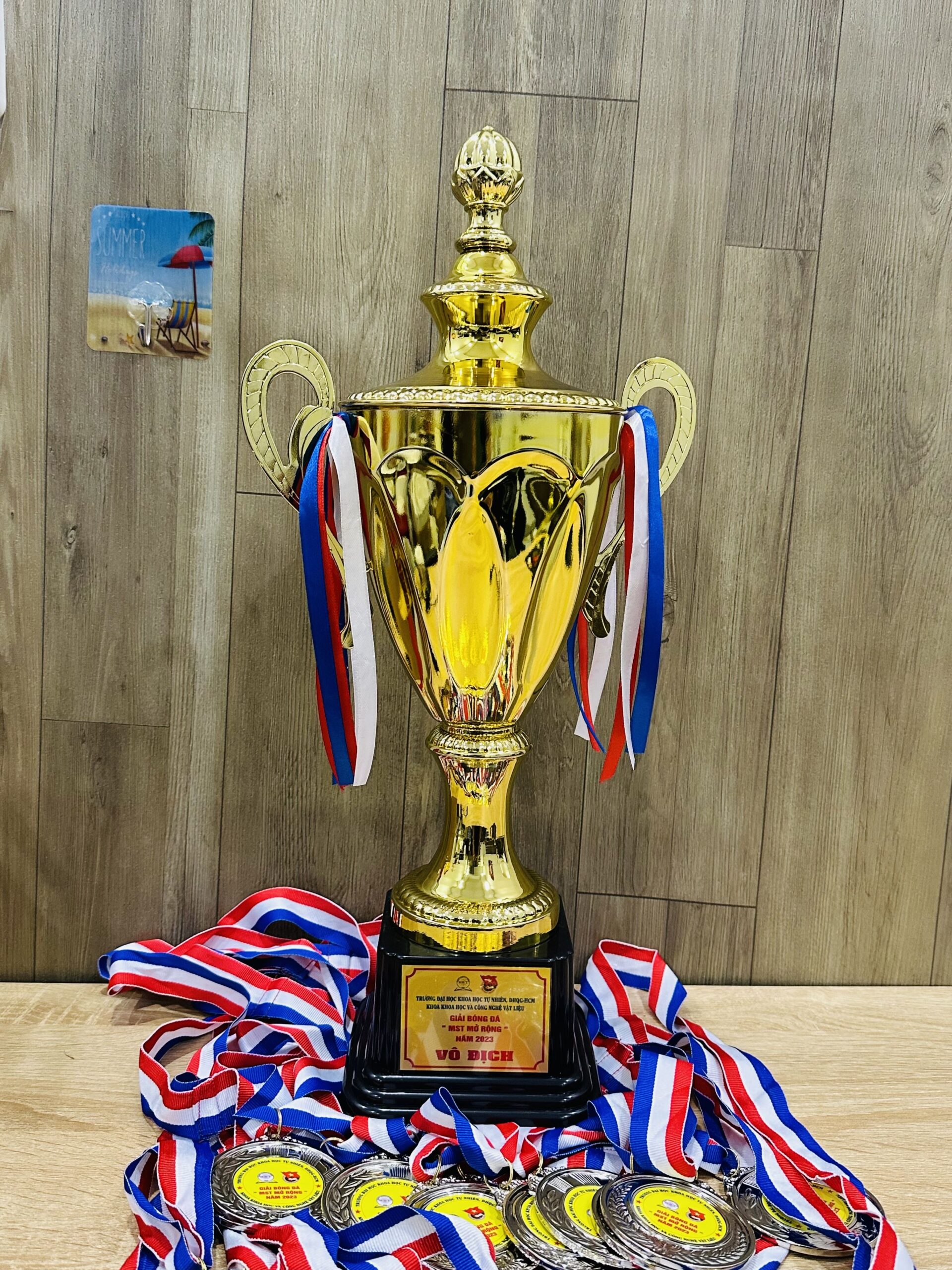 CÚP THỂ THAO 16 4 z6871793742212 e2036a4bf55fb20fef6ef02a263eee9c scaled