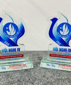 KỶ NIỆM CHƯƠNG CẮT THEO LOGO – THEO MẪU THIẾT KẾ RIÊNG 08 7 z6871811940978 7f5b9b220cf1183941aea62596df5929
