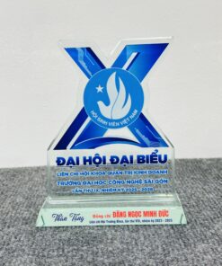 KỶ NIỆM CHƯƠNG CẮT THEO LOGO – THEO MẪU THIẾT KẾ RIÊNG 10 9 z6871824221562 7eb51c28a4df64b246953fa50a8f4145