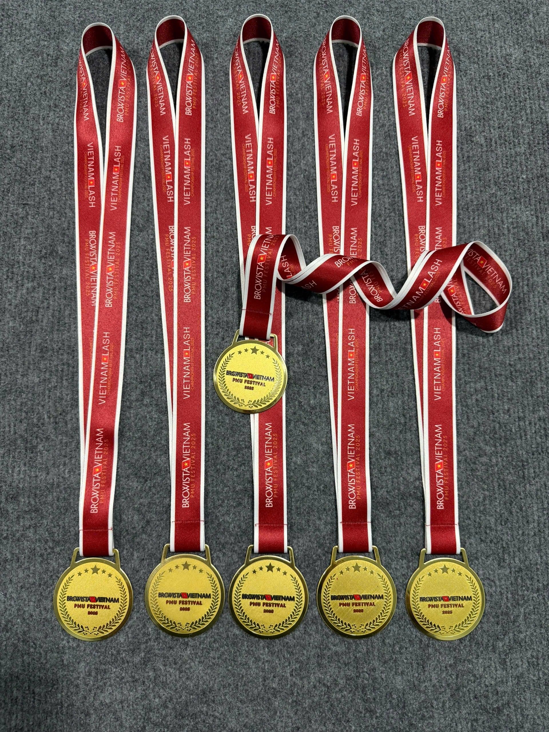 HUY CHƯƠNG ĂN MÒN 06 1 z6871939833382 32e74b4b8df10ec777c292159e3c7477