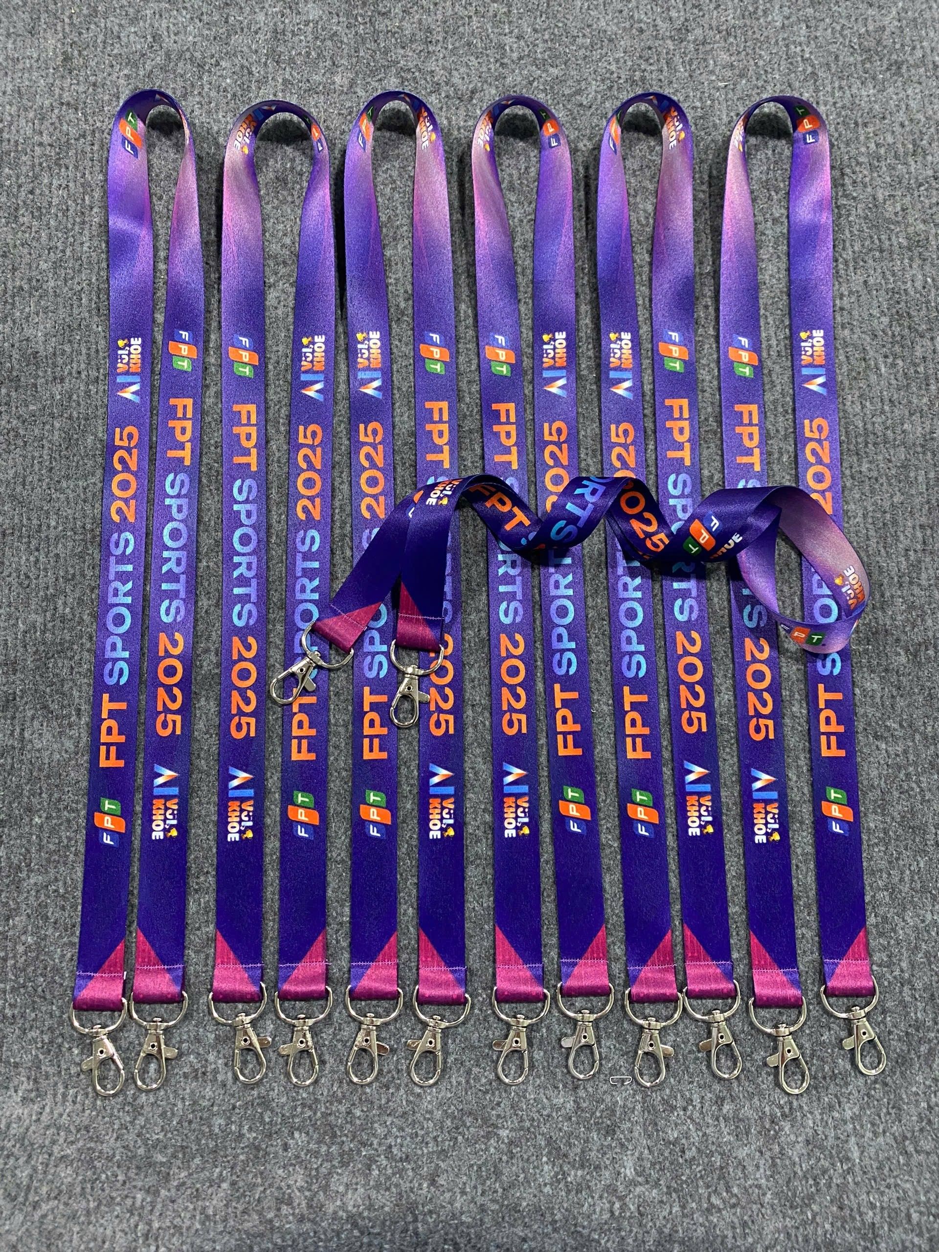 DÂY ĐEO THẺ - THIẾT KẾ THEO YÊU CẦU 04 1 z6871942115824 6ef38ad3546600a6875d684346381c37 2