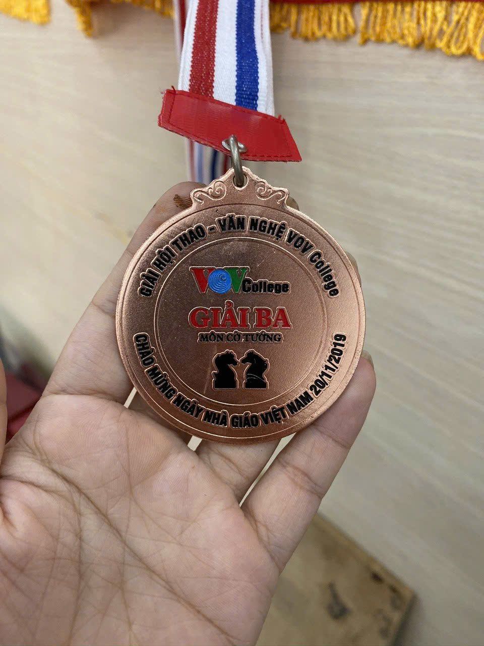 HUY CHƯƠNG ĂN MÒN 05 4 z6875329155736 5d5df13043ce4a109b7451cfd70b87f4