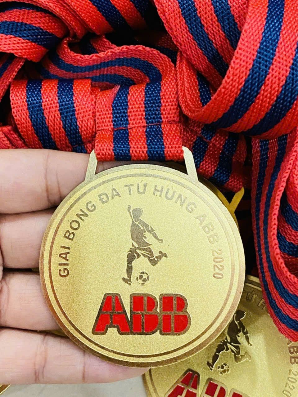 HUY CHƯƠNG ĂN MÒN 04 1 z6875329172619 cf0c5f44d78f7a6a95212cbce7e665da