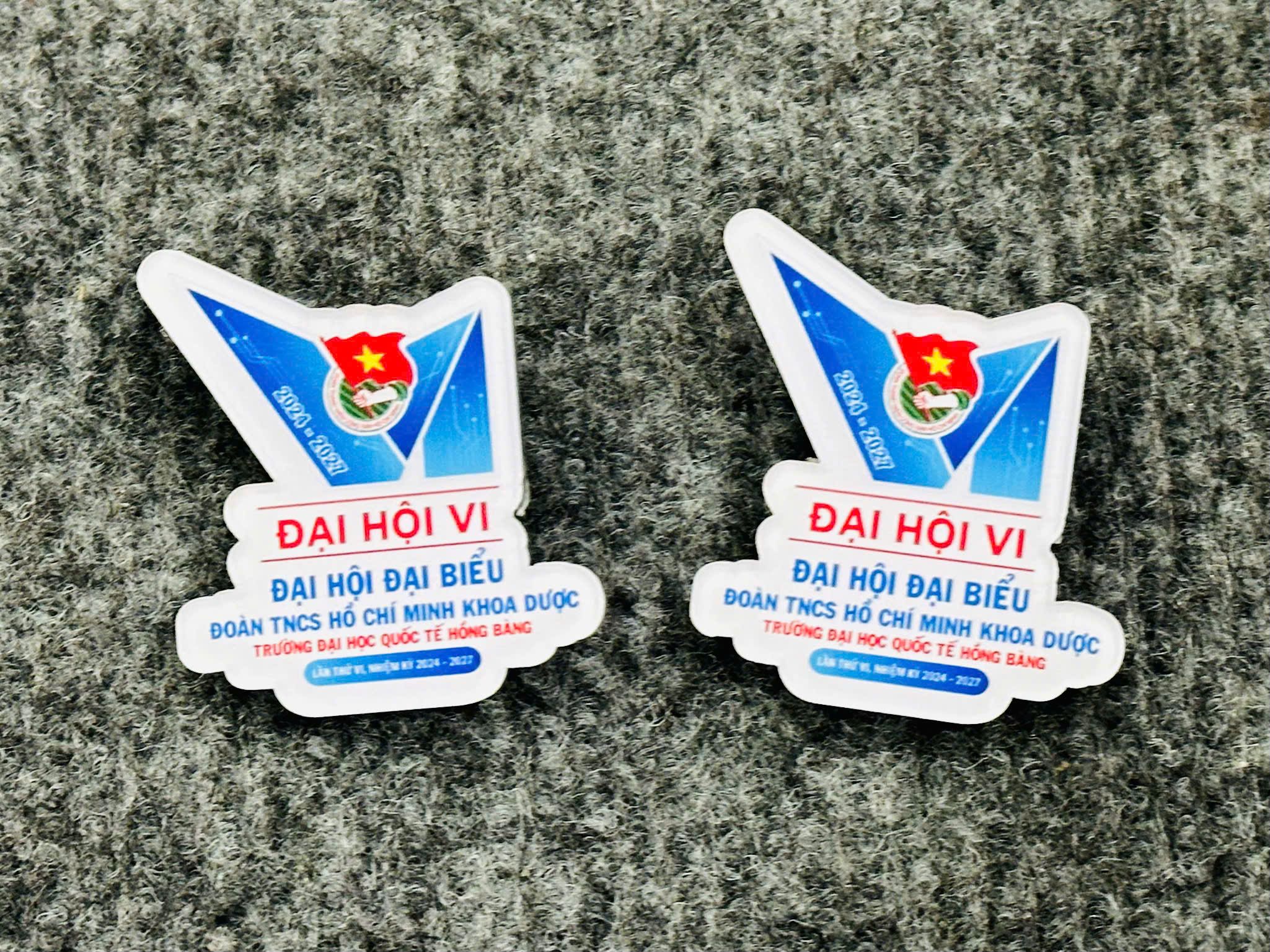 HUY HIỆU SẢN XUẤT THEO YÊU CẦU 15 3 z6943527115900 451cc12644c792368c2dae9695ea9f68