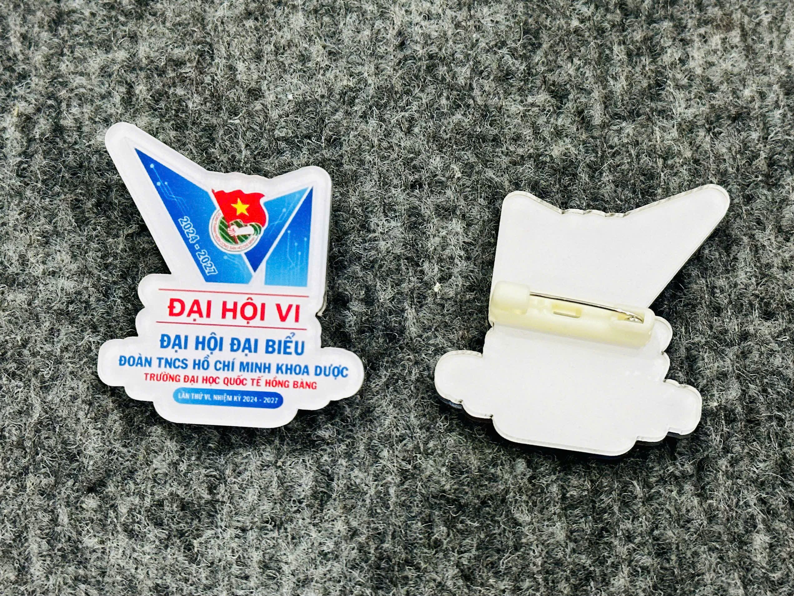 HUY HIỆU SẢN XUẤT THEO YÊU CẦU 16 4 z6943527405195 95f5846f0025680218e2709096248905