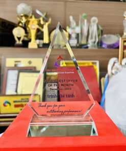 KỶ NIỆM CHƯƠNG THỦY TINH 10 6 13