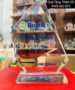 KỶ NIỆM CHƯƠNG THỦY TINH 08 7 20