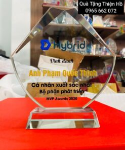 KỶ NIỆM CHƯƠNG THỦY TINH 08 6 21